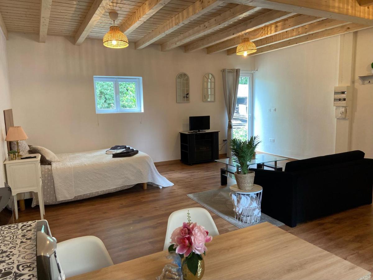Le Chene: Petit Chalet Cosy Proche De Mulhouse Riedisheim ภายนอก รูปภาพ