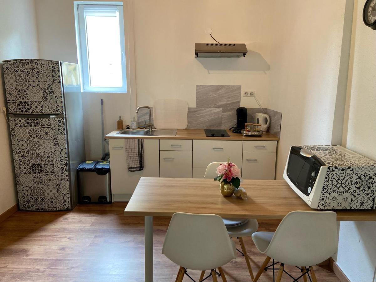 Le Chene: Petit Chalet Cosy Proche De Mulhouse Riedisheim ภายนอก รูปภาพ