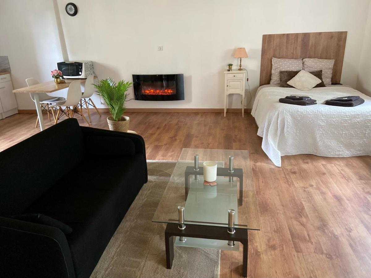 Le Chene: Petit Chalet Cosy Proche De Mulhouse Riedisheim ภายนอก รูปภาพ
